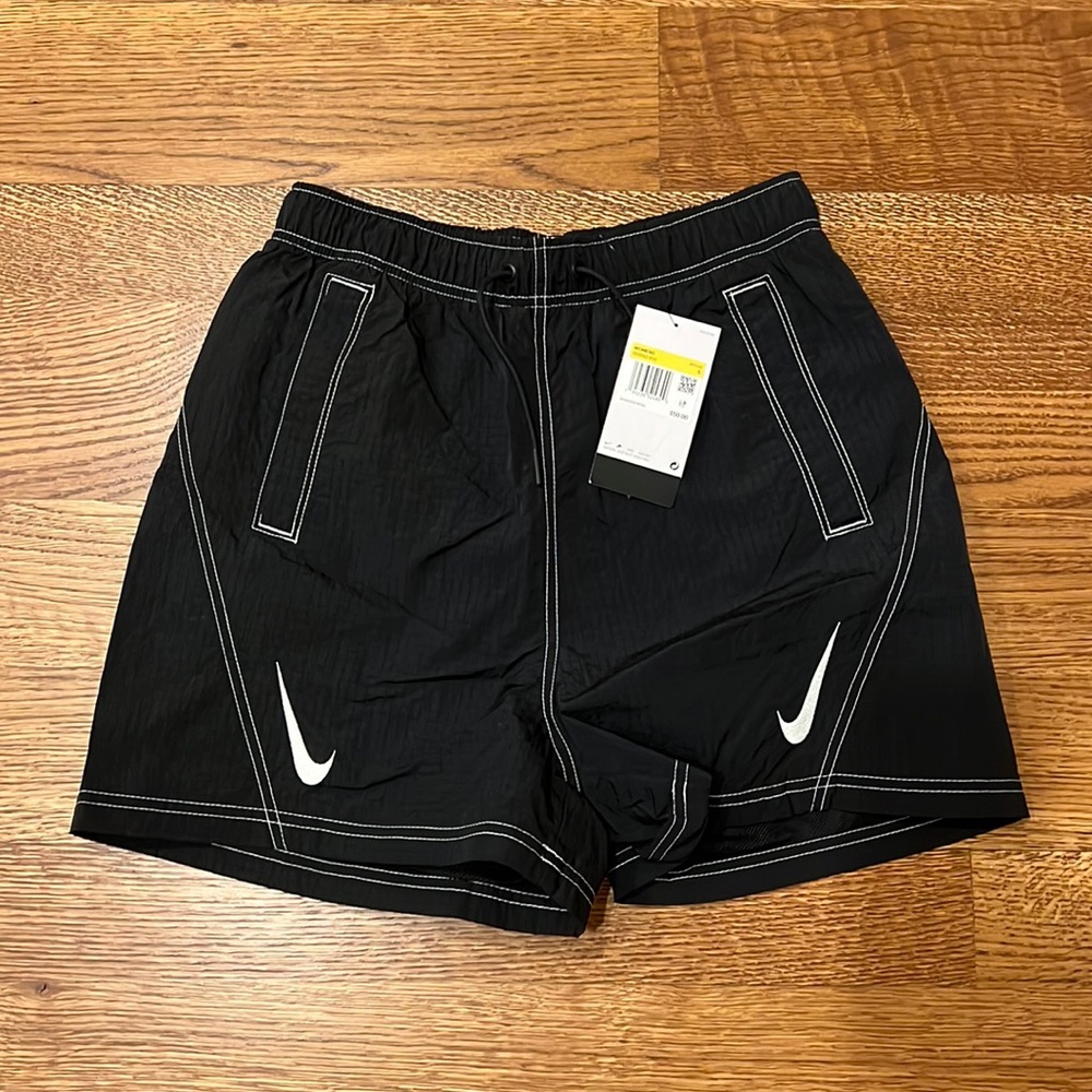 New with tag nylon high rise Nike short.